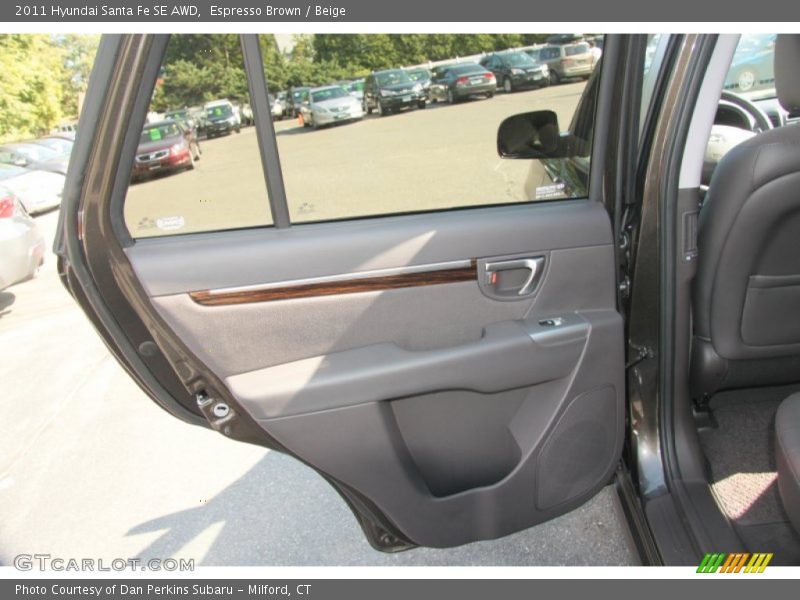 Espresso Brown / Beige 2011 Hyundai Santa Fe SE AWD