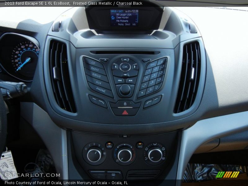Frosted Glass Metallic / Charcoal Black 2013 Ford Escape SE 1.6L EcoBoost