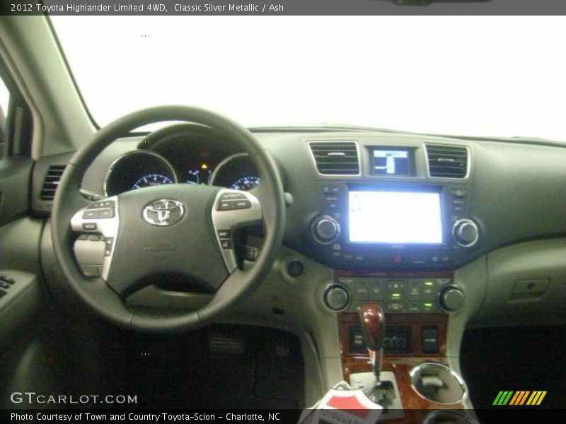 Classic Silver Metallic / Ash 2012 Toyota Highlander Limited 4WD
