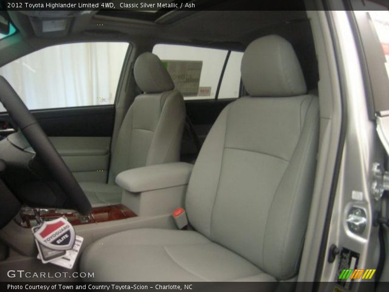 Classic Silver Metallic / Ash 2012 Toyota Highlander Limited 4WD