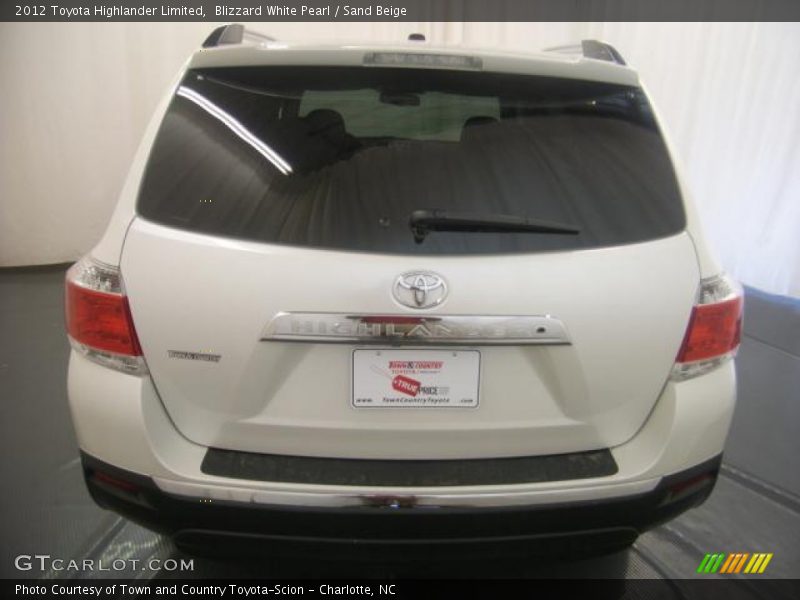Blizzard White Pearl / Sand Beige 2012 Toyota Highlander Limited