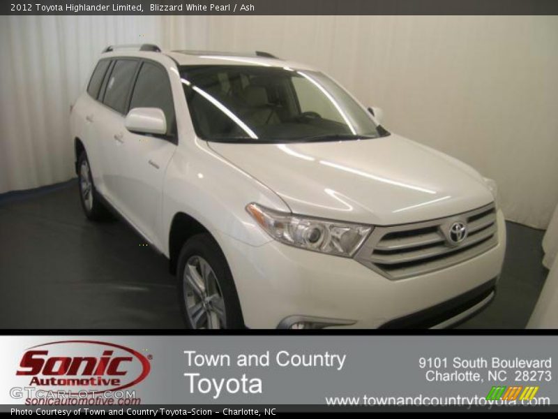 Blizzard White Pearl / Ash 2012 Toyota Highlander Limited