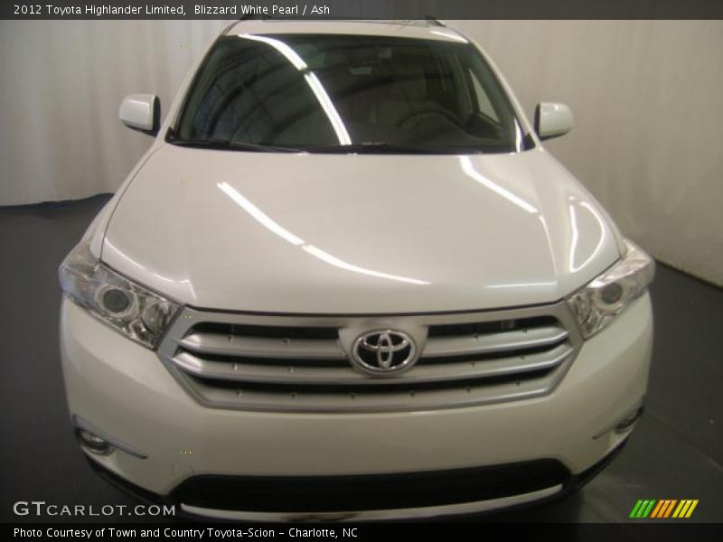 Blizzard White Pearl / Ash 2012 Toyota Highlander Limited