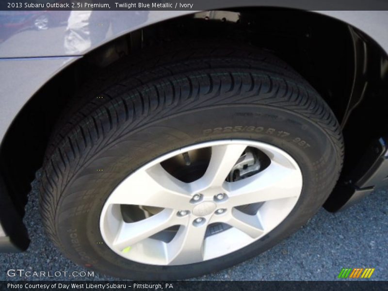 Twilight Blue Metallic / Ivory 2013 Subaru Outback 2.5i Premium