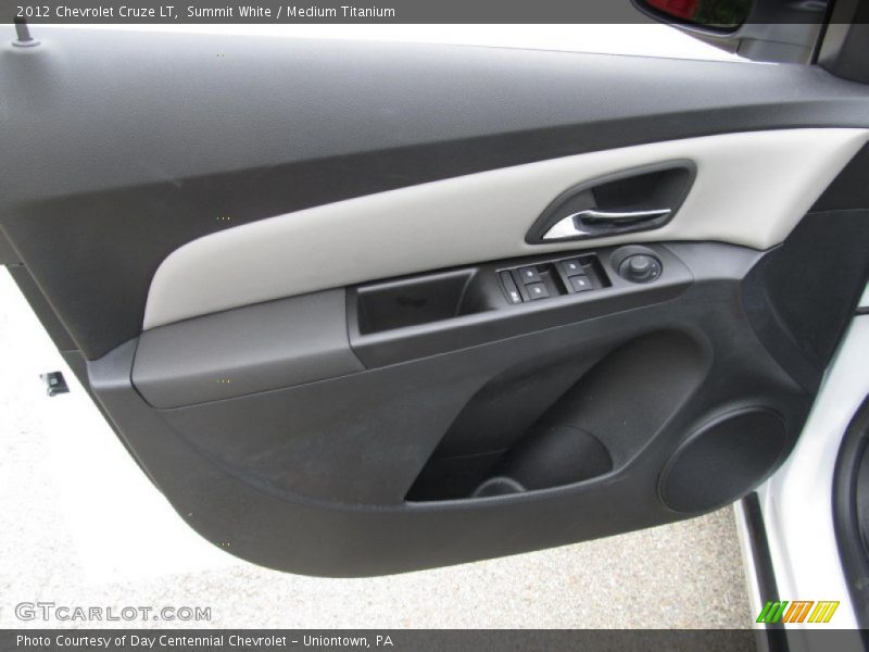 Summit White / Medium Titanium 2012 Chevrolet Cruze LT