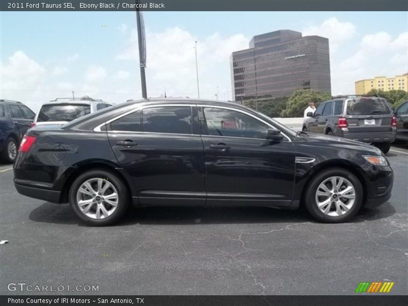 Ebony Black / Charcoal Black 2011 Ford Taurus SEL