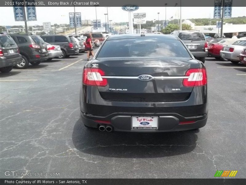 Ebony Black / Charcoal Black 2011 Ford Taurus SEL