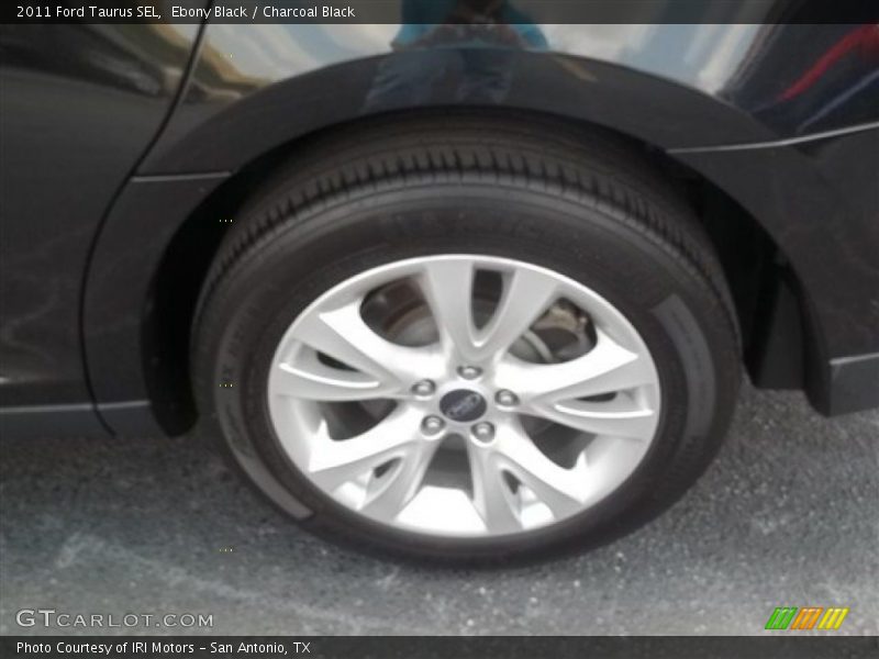 Ebony Black / Charcoal Black 2011 Ford Taurus SEL