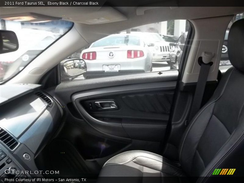 Ebony Black / Charcoal Black 2011 Ford Taurus SEL