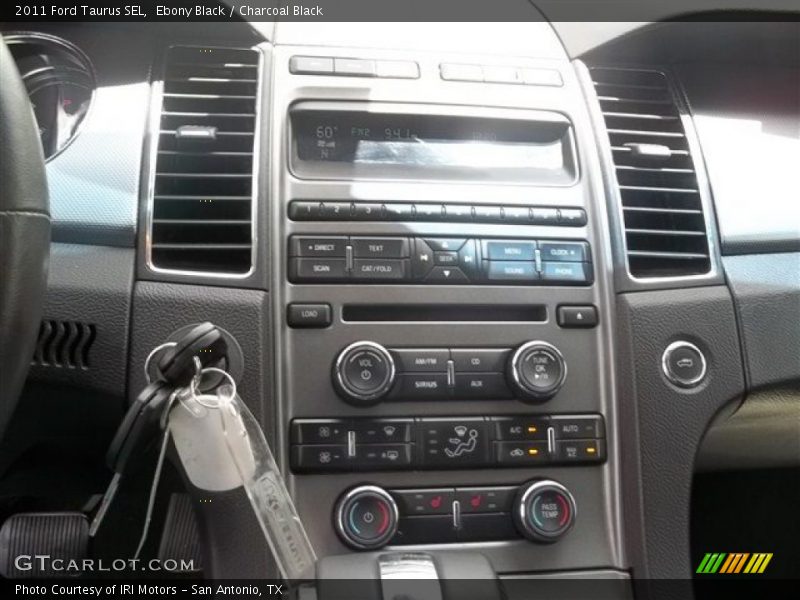 Ebony Black / Charcoal Black 2011 Ford Taurus SEL