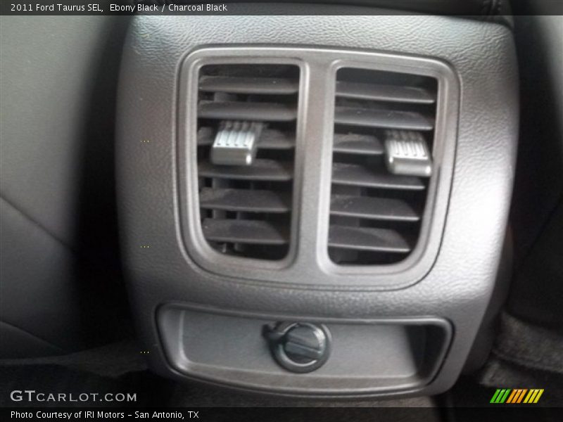 Ebony Black / Charcoal Black 2011 Ford Taurus SEL