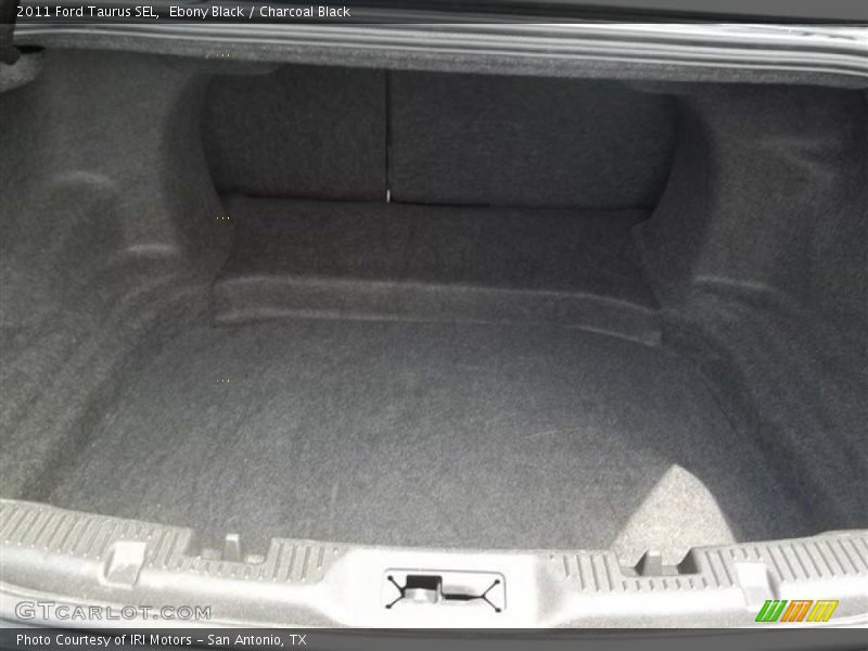 Ebony Black / Charcoal Black 2011 Ford Taurus SEL