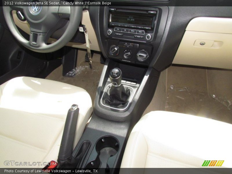 Candy White / Cornsilk Beige 2012 Volkswagen Jetta SE Sedan
