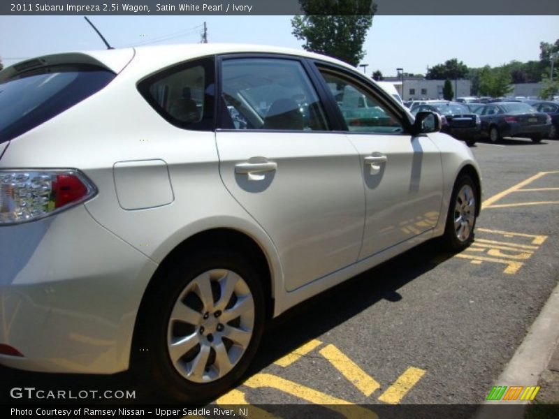Satin White Pearl / Ivory 2011 Subaru Impreza 2.5i Wagon