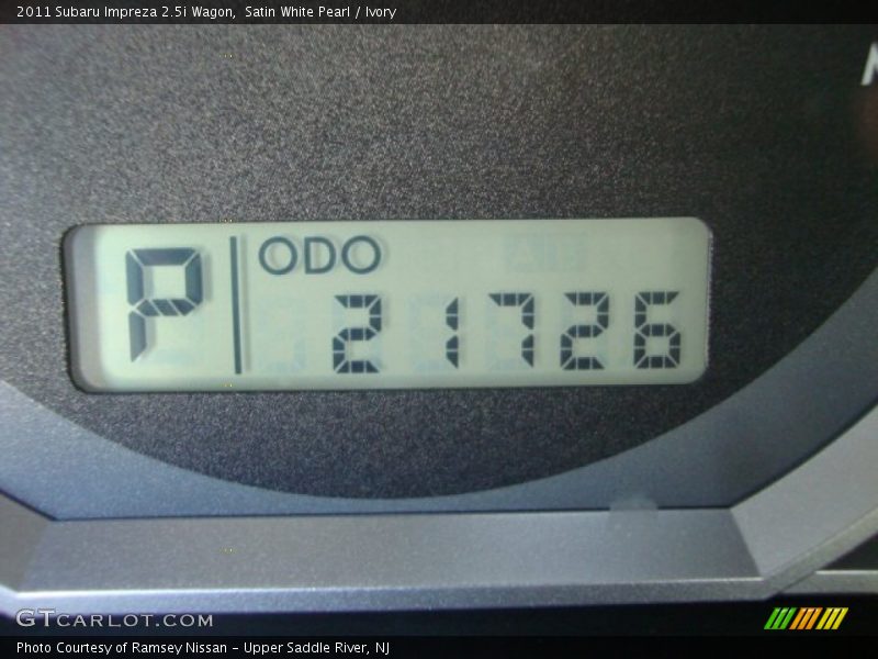 Satin White Pearl / Ivory 2011 Subaru Impreza 2.5i Wagon