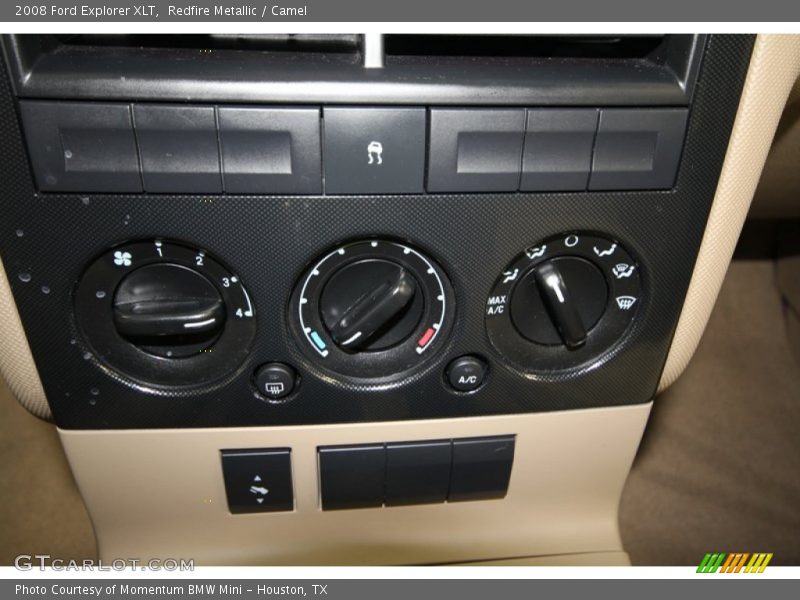 Controls of 2008 Explorer XLT