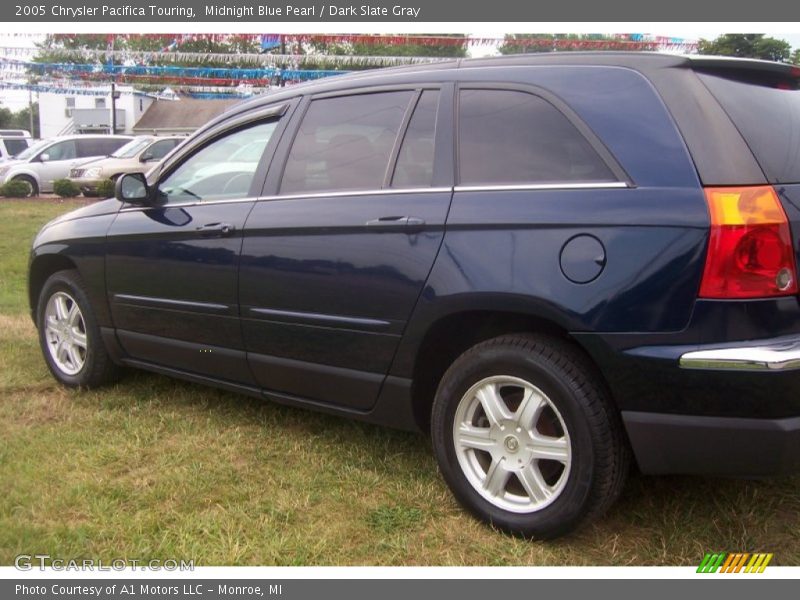 Midnight Blue Pearl / Dark Slate Gray 2005 Chrysler Pacifica Touring