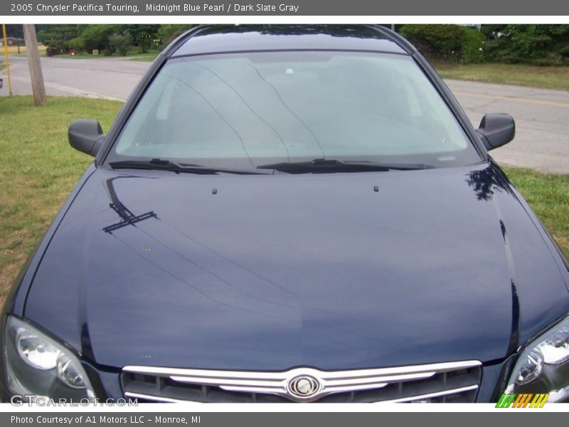 Midnight Blue Pearl / Dark Slate Gray 2005 Chrysler Pacifica Touring