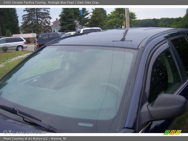 Midnight Blue Pearl / Dark Slate Gray 2005 Chrysler Pacifica Touring