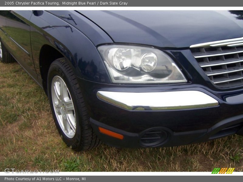 Midnight Blue Pearl / Dark Slate Gray 2005 Chrysler Pacifica Touring