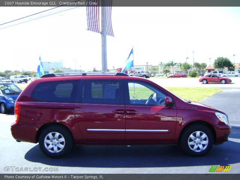 Cranberry Red / Gray 2007 Hyundai Entourage GLS