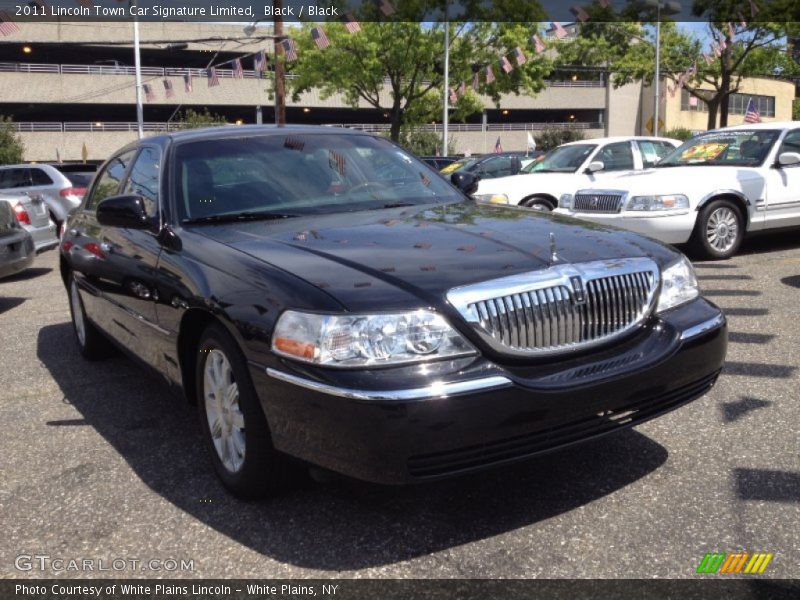 Black / Black 2011 Lincoln Town Car Signature Limited