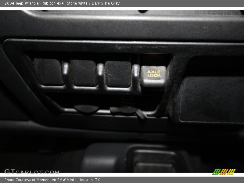 Stone White / Dark Slate Gray 2004 Jeep Wrangler Rubicon 4x4
