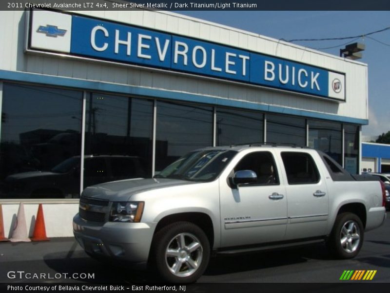 Sheer Silver Metallic / Dark Titanium/Light Titanium 2011 Chevrolet Avalanche LTZ 4x4