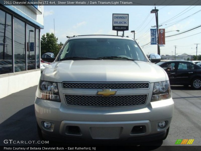 Sheer Silver Metallic / Dark Titanium/Light Titanium 2011 Chevrolet Avalanche LTZ 4x4