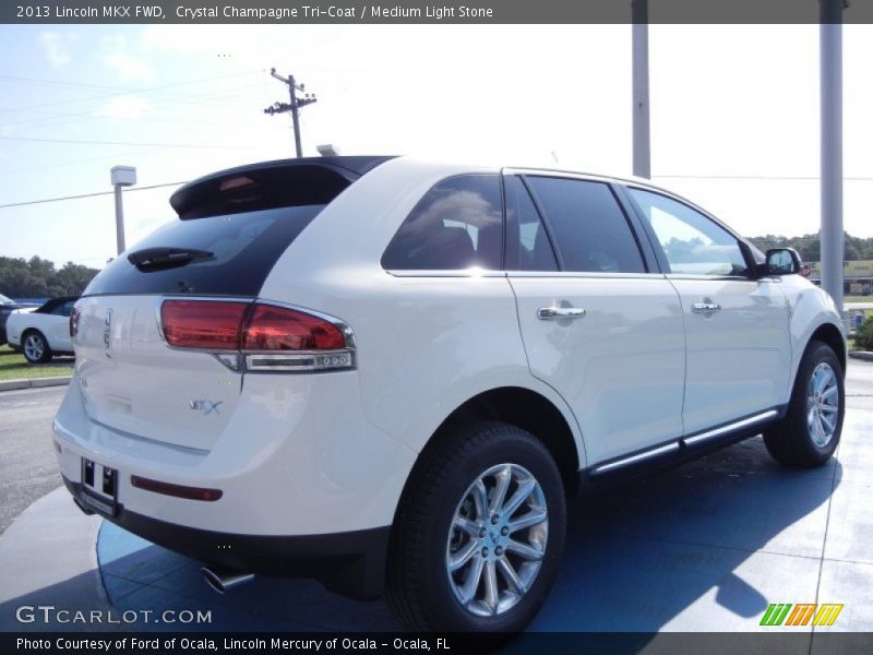 Crystal Champagne Tri-Coat / Medium Light Stone 2013 Lincoln MKX FWD