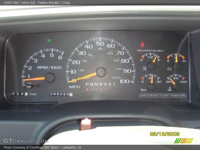 Pewter Metallic / Gray 1999 GMC Yukon SLE