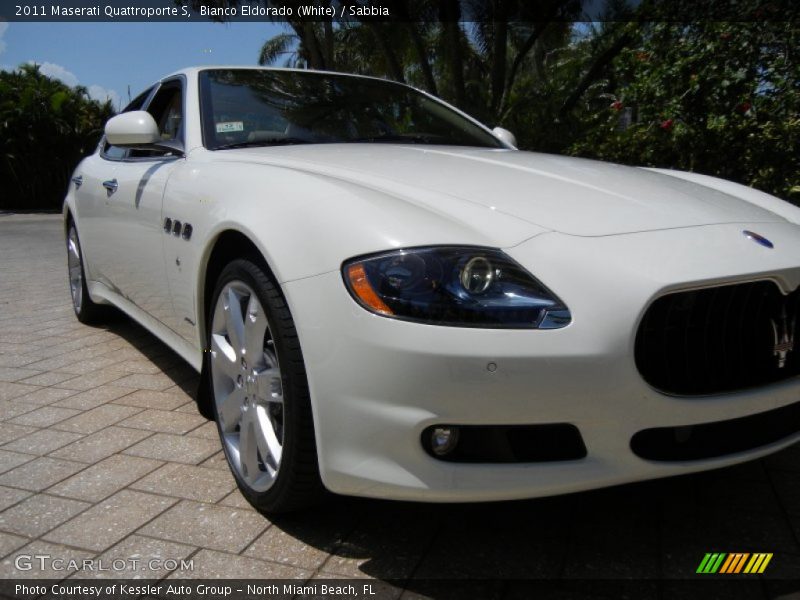 Bianco Eldorado (White) / Sabbia 2011 Maserati Quattroporte S
