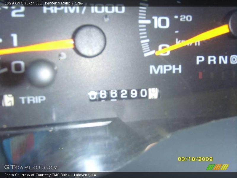 Pewter Metallic / Gray 1999 GMC Yukon SLE