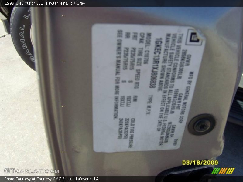 Pewter Metallic / Gray 1999 GMC Yukon SLE