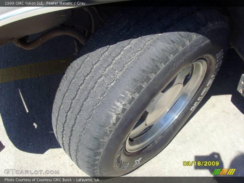 Pewter Metallic / Gray 1999 GMC Yukon SLE