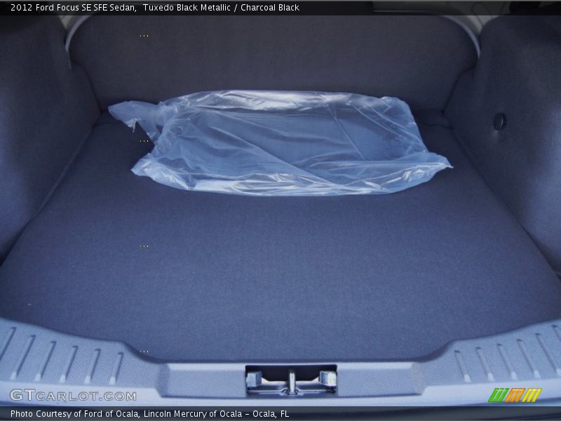  2012 Focus SE SFE Sedan Trunk