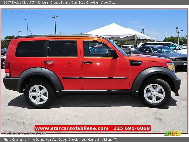 Sunburst Orange Pearl / Dark Slate Gray/Light Slate Gray 2007 Dodge Nitro SXT