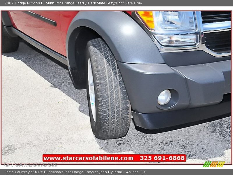 Sunburst Orange Pearl / Dark Slate Gray/Light Slate Gray 2007 Dodge Nitro SXT