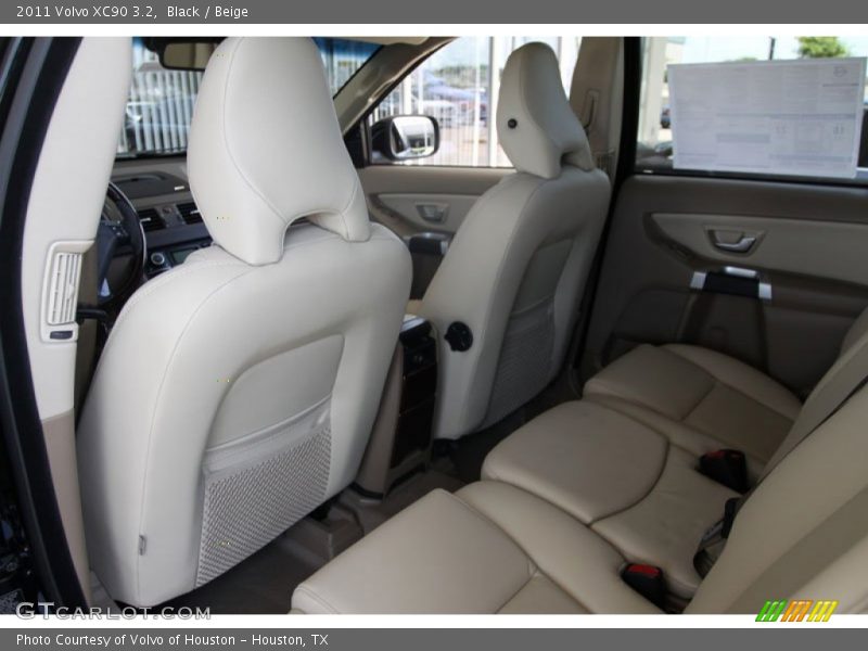Black / Beige 2011 Volvo XC90 3.2