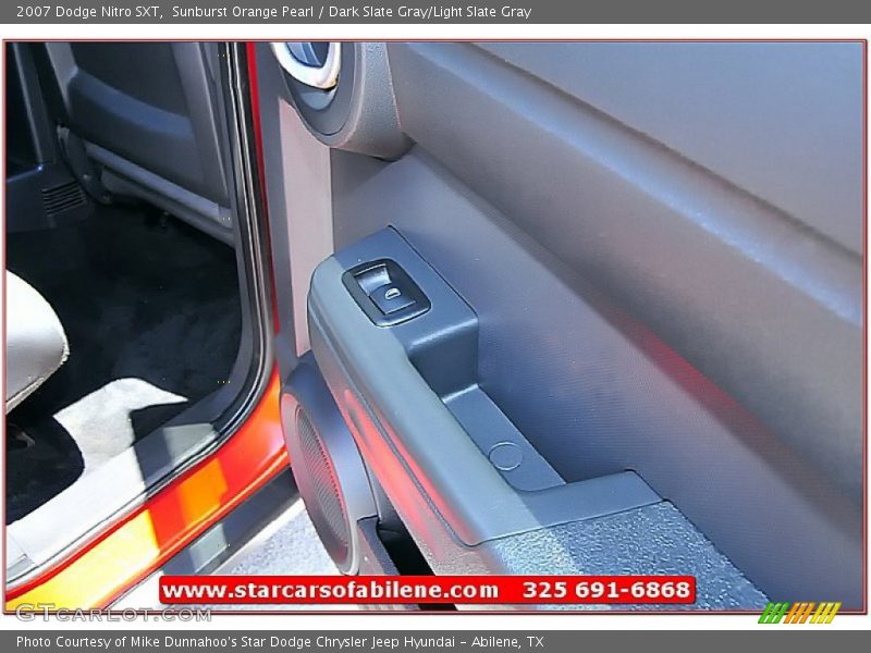 Sunburst Orange Pearl / Dark Slate Gray/Light Slate Gray 2007 Dodge Nitro SXT