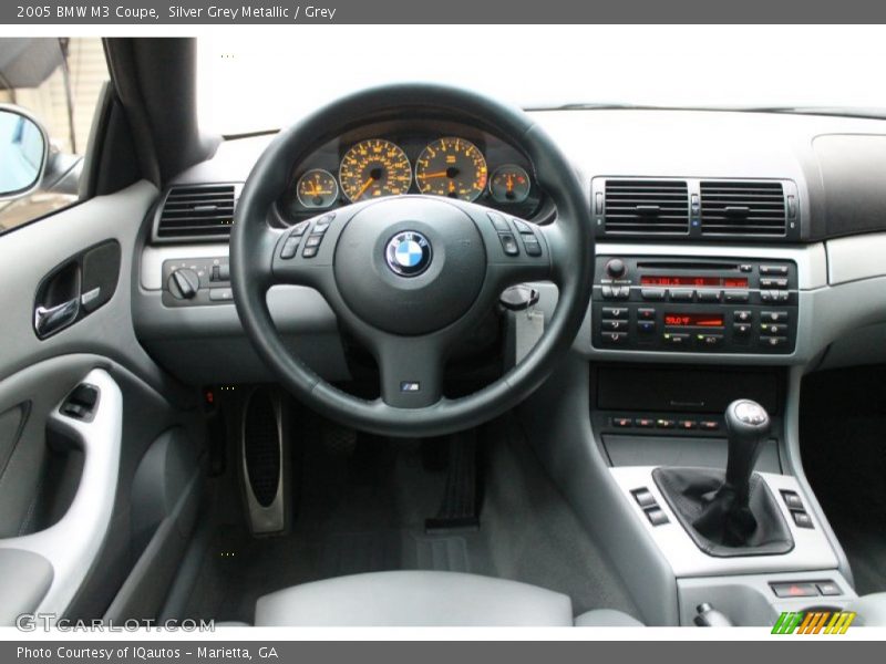 Dashboard of 2005 M3 Coupe