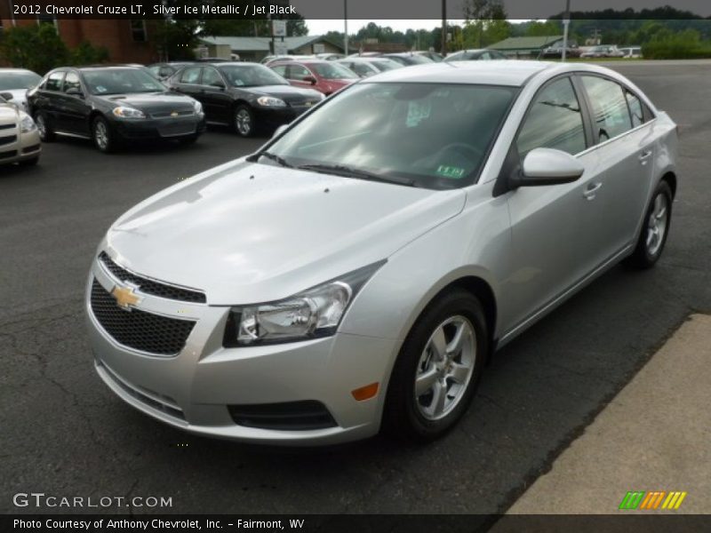 Silver Ice Metallic / Jet Black 2012 Chevrolet Cruze LT