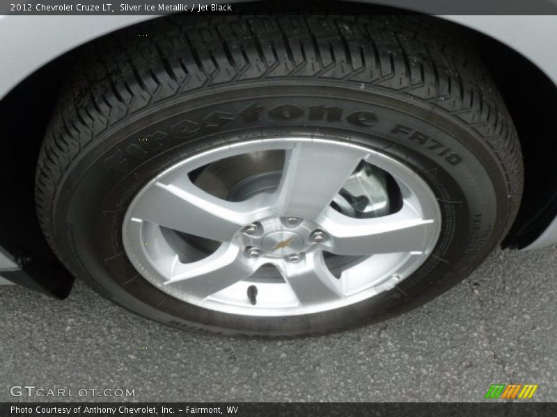 Silver Ice Metallic / Jet Black 2012 Chevrolet Cruze LT