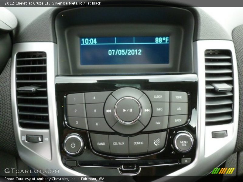 Silver Ice Metallic / Jet Black 2012 Chevrolet Cruze LT