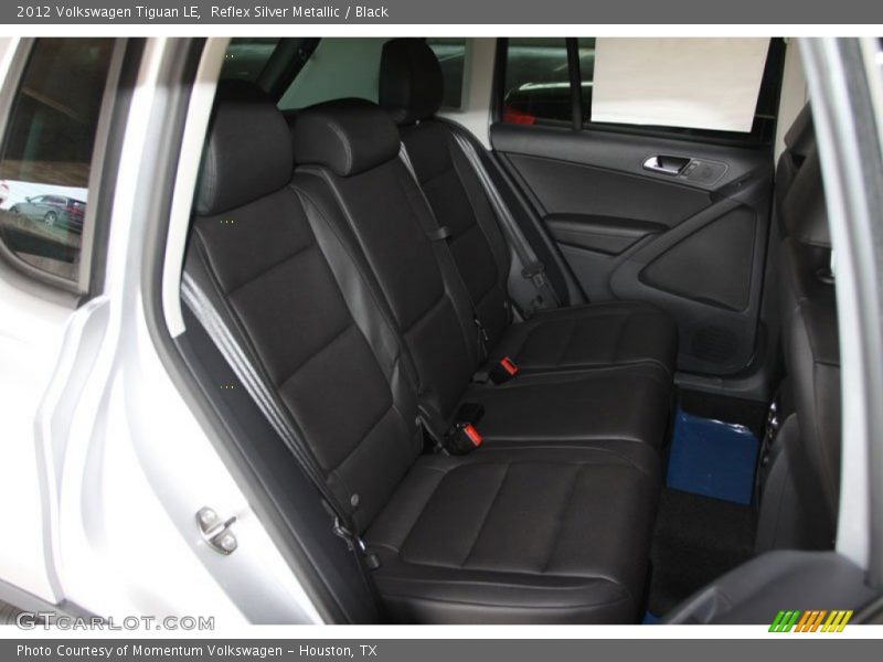 Reflex Silver Metallic / Black 2012 Volkswagen Tiguan LE