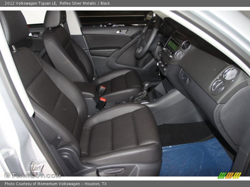 Reflex Silver Metallic / Black 2012 Volkswagen Tiguan LE