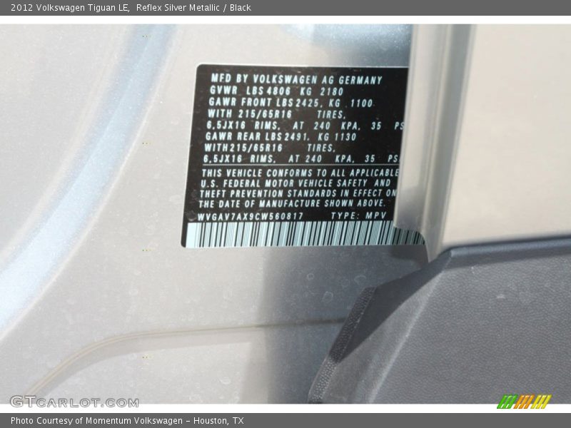 Reflex Silver Metallic / Black 2012 Volkswagen Tiguan LE