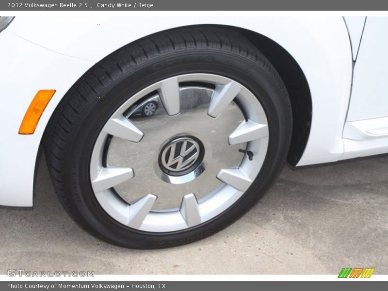 Candy White / Beige 2012 Volkswagen Beetle 2.5L