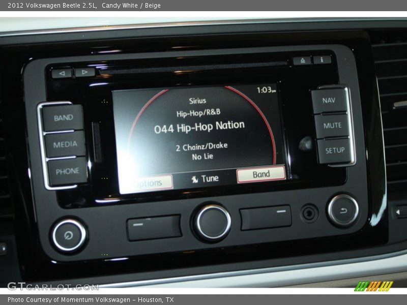 Candy White / Beige 2012 Volkswagen Beetle 2.5L