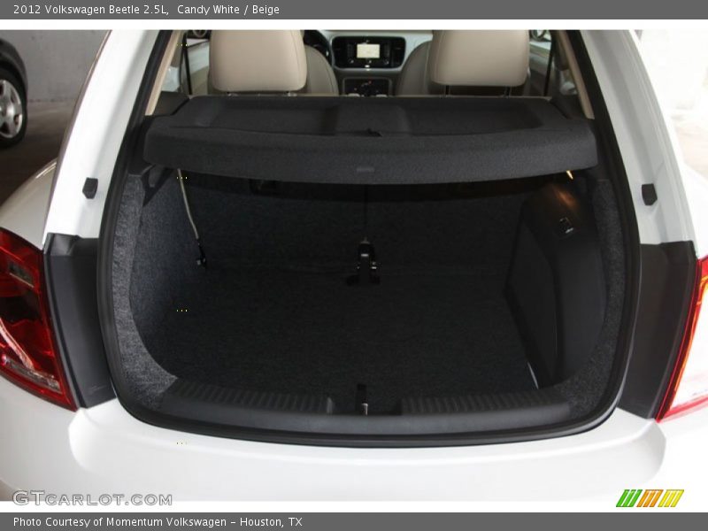 Candy White / Beige 2012 Volkswagen Beetle 2.5L